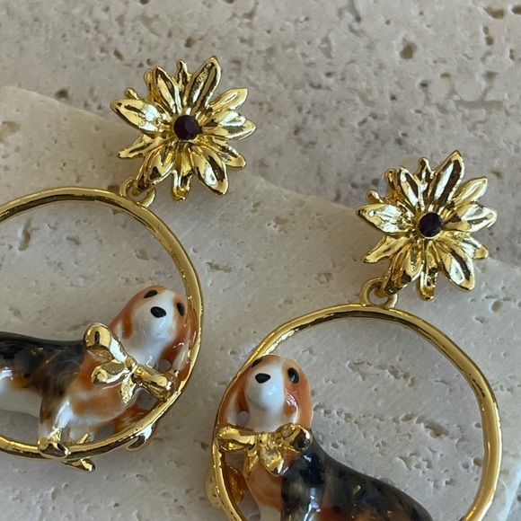 Les NEREIDES Gold and Brown Dog Earrings - Picture 2 of 4